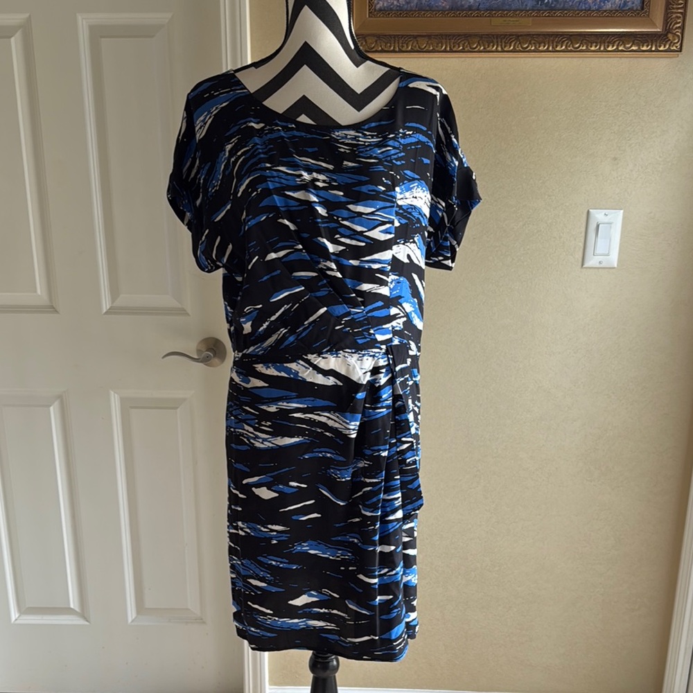 Stylish Blue and Black Dress